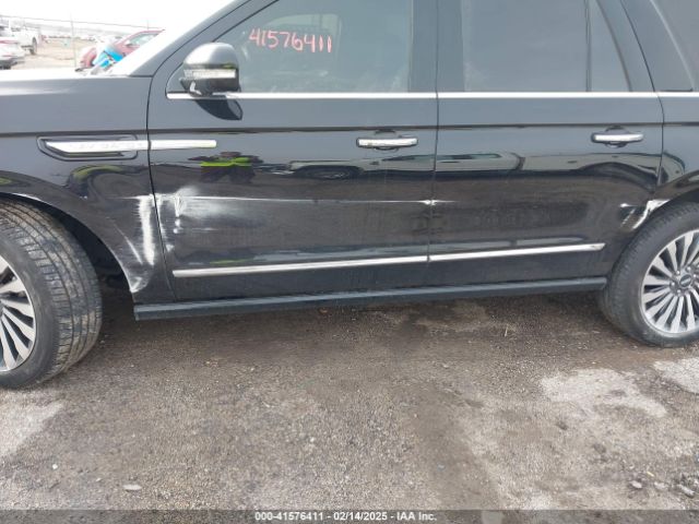 5LMJJ3LT7KEL03574 Lincoln Navigator L Reserve