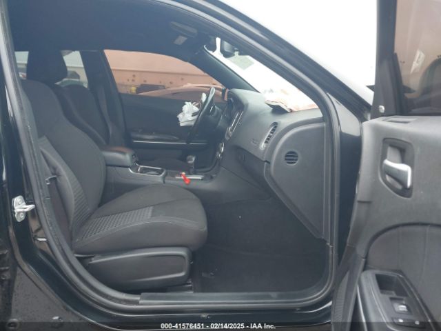 2C3CDXHG8KH680986 Dodge Charger Gt Rwd
