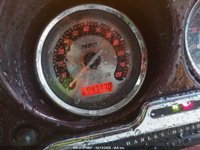 2006 HARLEY-DAVIDSON FLHTCUI 1HD1FCW3X6Y615878 Photo 6