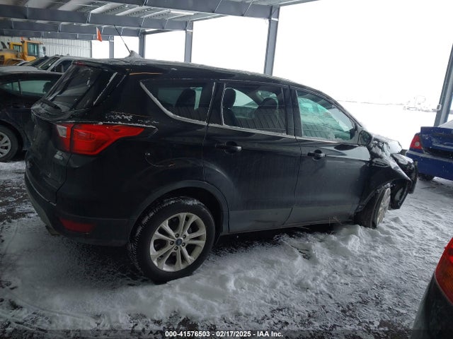 Ford ESCAPE SE 2019 1FMCU9GD3KUC06466 Image 13