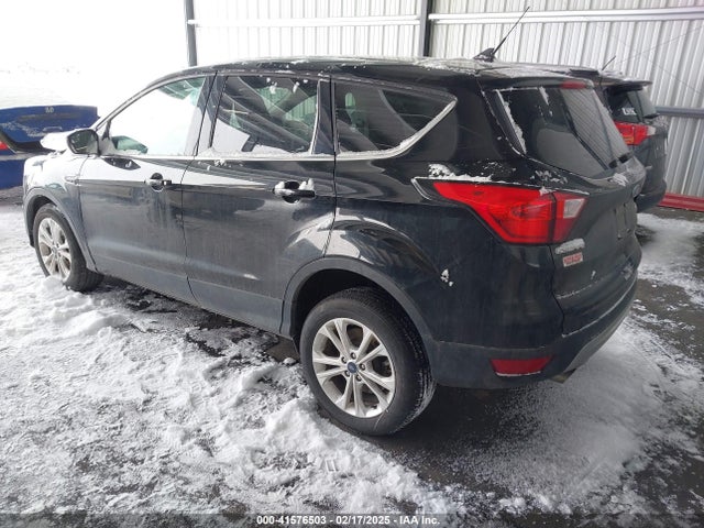 Ford ESCAPE SE 2019 1FMCU9GD3KUC06466 Image 3
