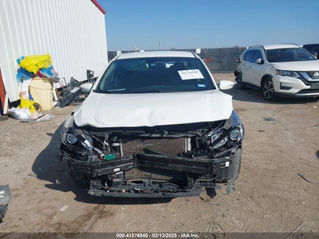 3KPFL4A71HE027263 KIA FORTE S