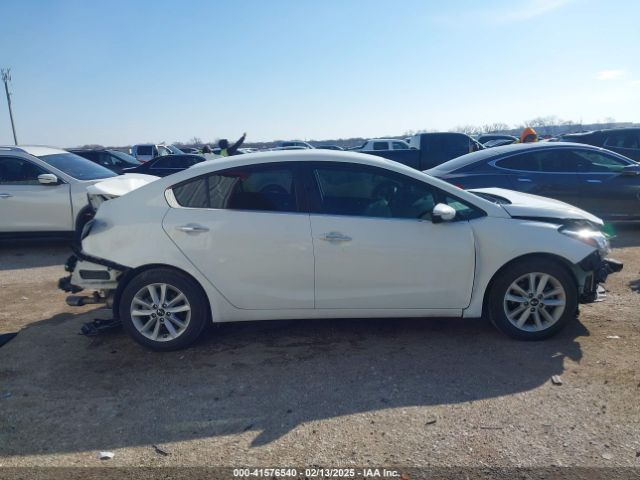 3KPFL4A71HE027263 KIA FORTE S
