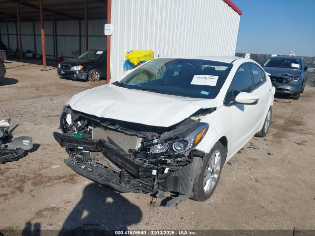 3KPFL4A71HE027263 KIA FORTE S