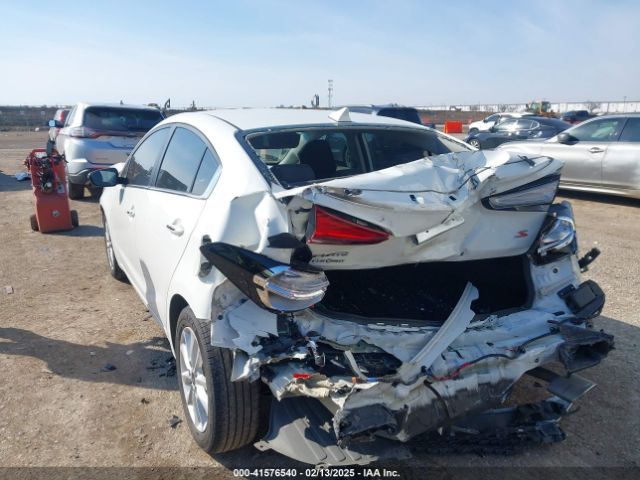 3KPFL4A71HE027263 KIA FORTE S