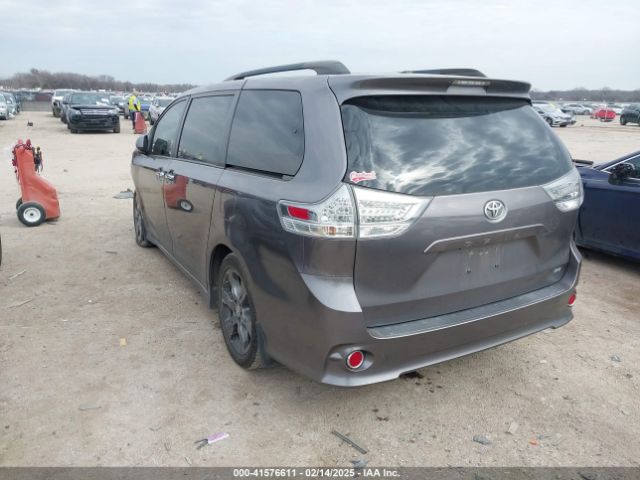 5TDXK3DC8FS652966 Toyota Sienna Se 8 Passenger