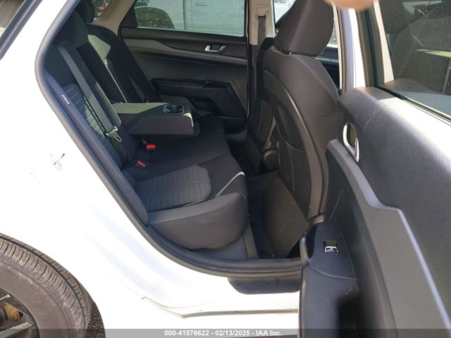 KNAG24J77S5276898 KIA K5 LXS