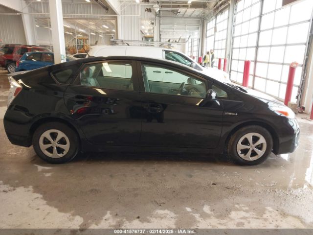 JTDKN3DU8F1891022 Toyota Prius Four
