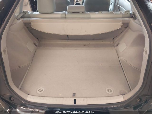 JTDKN3DU8F1891022 Toyota Prius Four