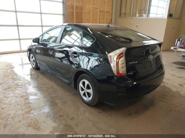 JTDKN3DU8F1891022 Toyota Prius Four