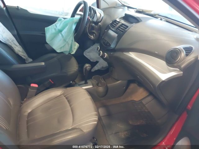 KL8CD6S98FC748589 Chevrolet Spark 1lt Cvt