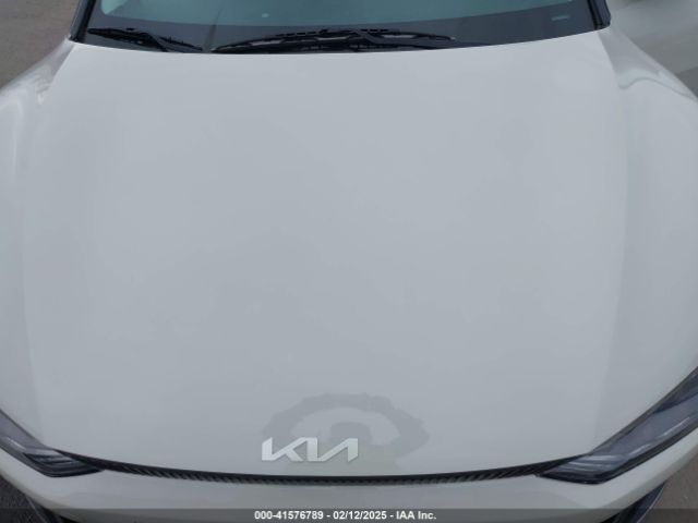 KNDC34LA9N5043553 KIA Ev6 Wind