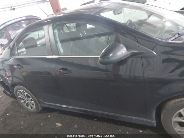 1G1JD5SBXK4114452 Chevrolet Sonic Lt Auto