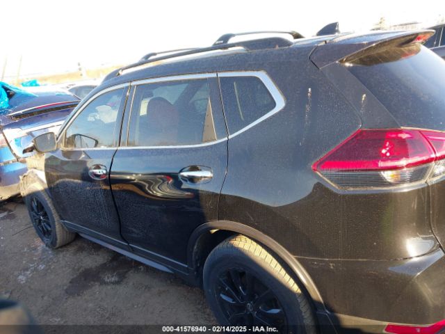 5N1AT2MV2JC736575 Nissan ROGUE SV