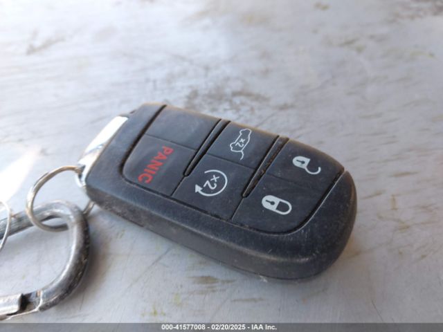 3C4NJDCB6HT611334 Jeep New Compass Limited 4x4
