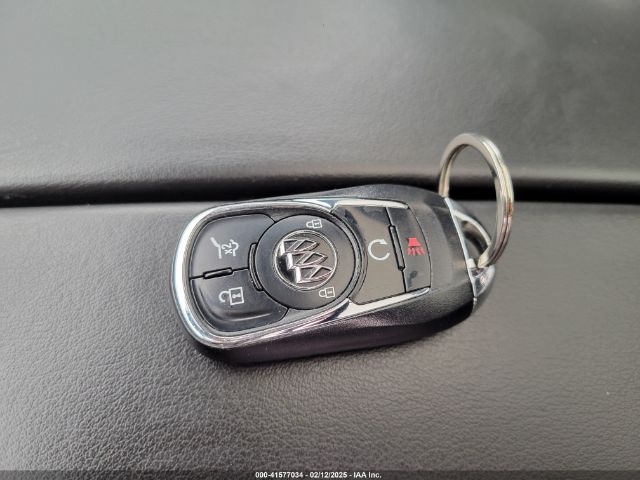 LRBFXFSX1GD166256 Buick Envision