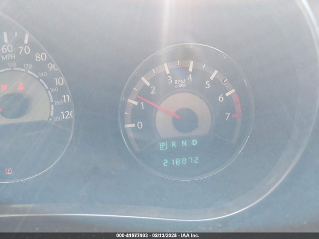 Chrysler 200 LX 2014 1C3CCBAB8EN141901 Image 7