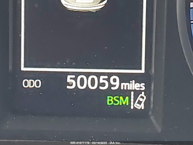 JTMRFREV3JD244797 Toyota Rav4 Adventure/xle