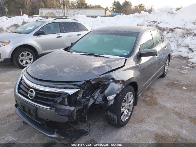 Nissan Altima 2.5 S 2015 1N4AL3APXFC181369 Image 2