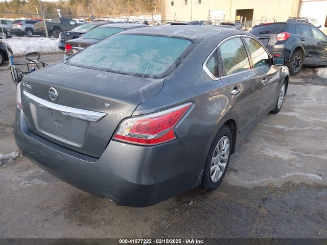 Nissan Altima 2.5 S 2015 1N4AL3APXFC181369 Image 4