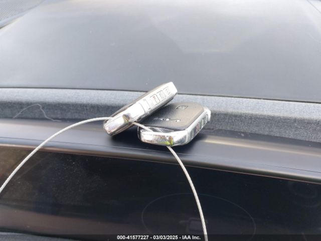 KNDC3DLC9N5030514 KIA Ev6 Wind