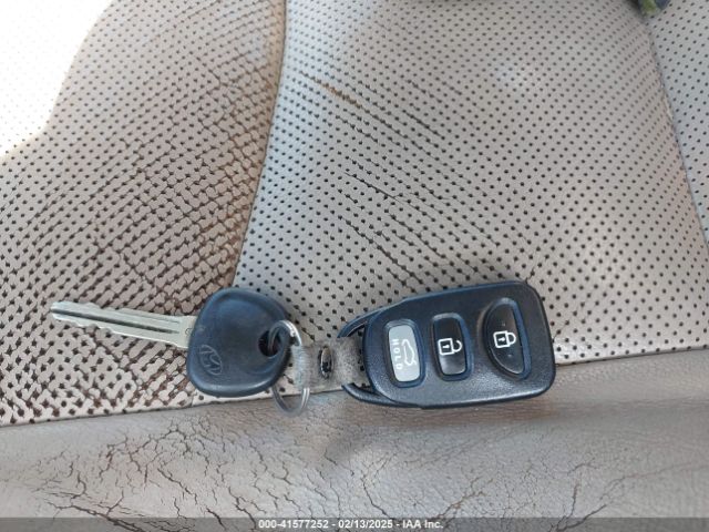 5NPDH4AE7FH570097 Hyundai Elantra Limited