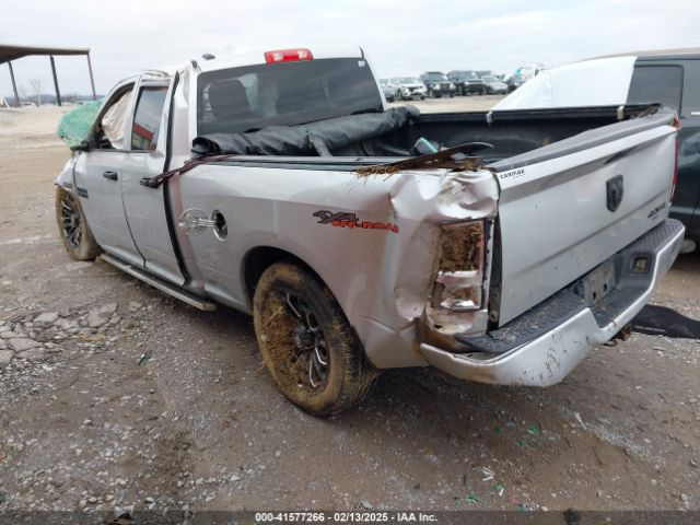 1C6RR7FT8JS293215 RAM 1500 Express  4x4 6'4 Box
