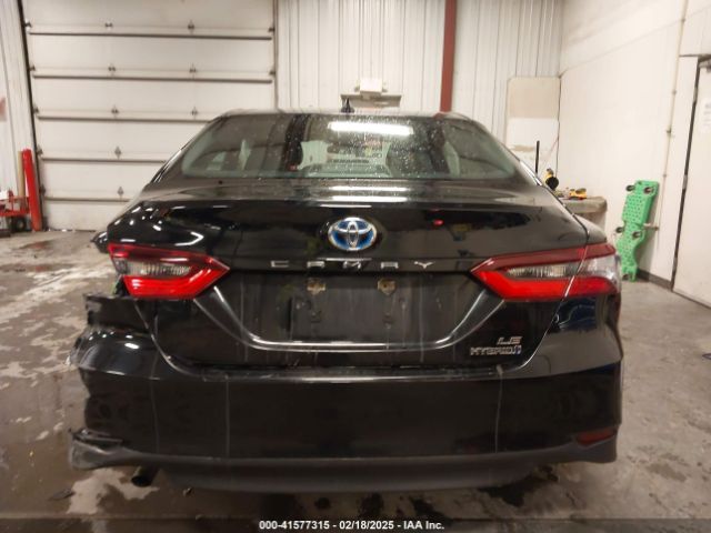 4T1C31AK8RU624379 Toyota Camry Hybrid Le