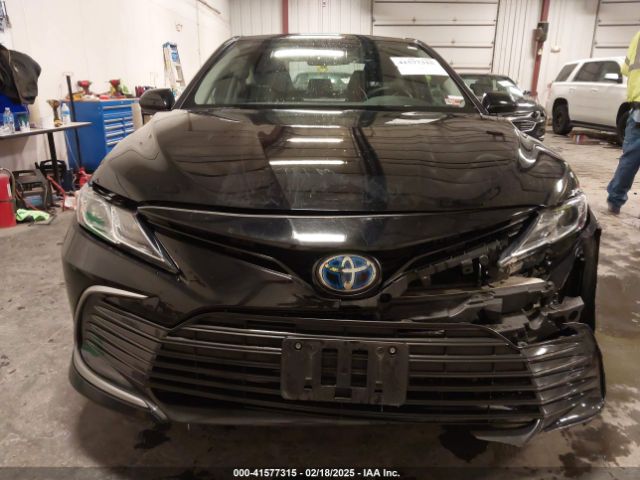4T1C31AK8RU624379 Toyota Camry Hybrid Le