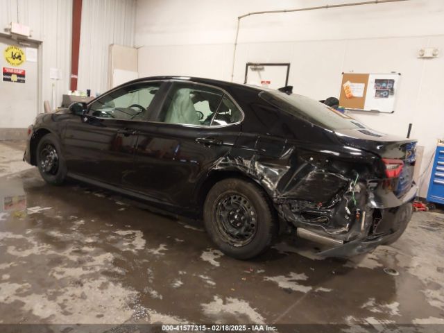 4T1C31AK8RU624379 Toyota Camry Hybrid Le