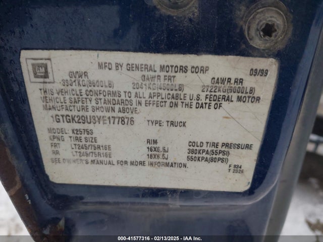 Продаж на аукціоні авто 2000 Gmc Sierra 2500 Sle, vin: 1GTGK29U3YE177876, номер лоту: 41577316