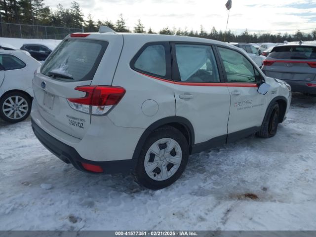 2022 SUBARU FORESTER JF2SKAAC5NH463165 Photo 3
