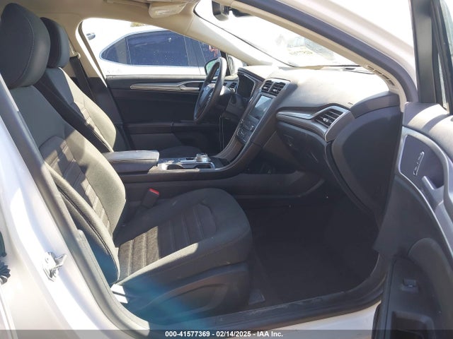 Ford FUSION SE 2020 3FA6P0HD8LR223944 Image 5