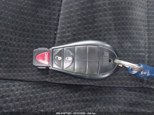 2C4RDGBG2HR563745 Dodge Grand Caravan Se