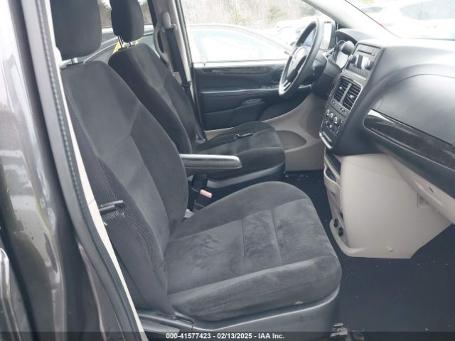 2C4RDGBG2HR563745 Dodge Grand Caravan Se