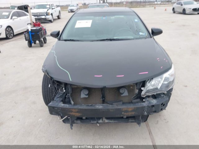 4T1BF1FK2EU364101 Toyota CAMRY SE