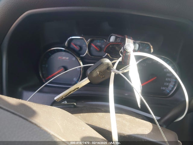 Chevrolet Silverado 1500 2lt 2018 3GCUKREC2JG556388 Image 11