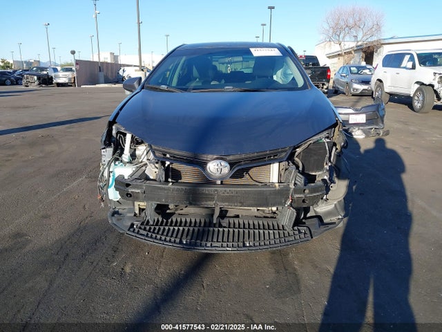 Toyota COROLLA LE 2016 5YFBURHE3GP483162 Image 13