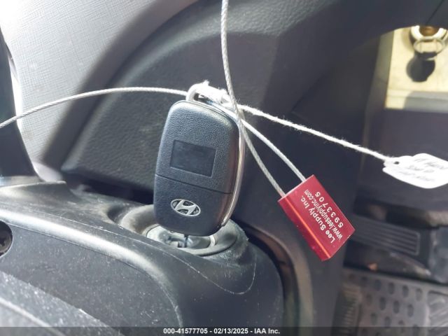 5XYZU3LB1HG499469 Hyundai Santa Fe Sport 2.4l