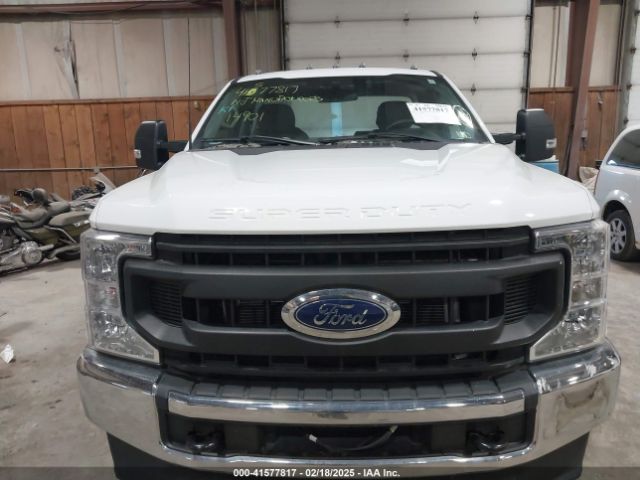 1FTBF2B61NEF95875 Ford F-250 Xl