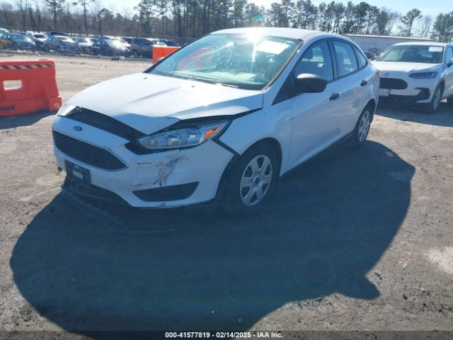 1FADP3E21JL201226 Ford FOCUS S