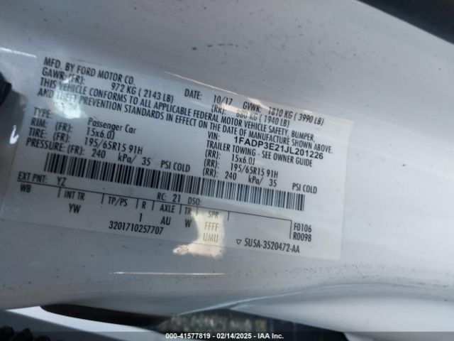 1FADP3E21JL201226 Ford FOCUS S
