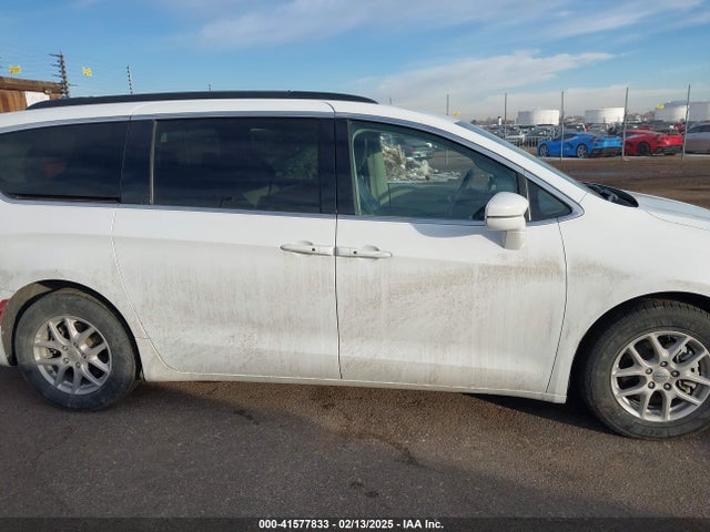 Chrysler Pacifica Touring L 2022 2C4RC1BG6NR188812 Image 13