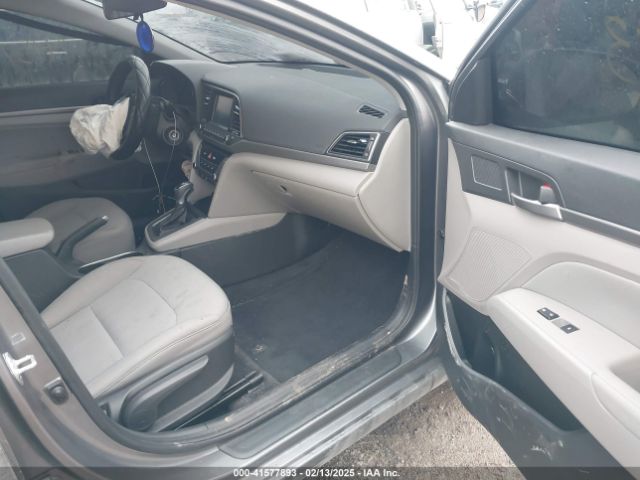 5NPD84LF6JH268749 Hyundai ELANTRA SEL