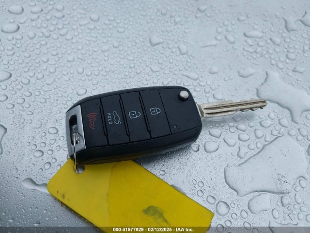 KIA Forte 5-door Lx 2016 KNAFK5A80G5629547 Image 11