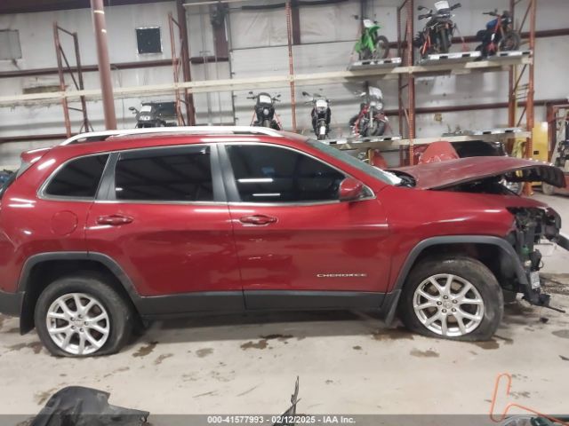 1C4PJMCS9HW546630 Jeep Cherokee Latitude 4x4