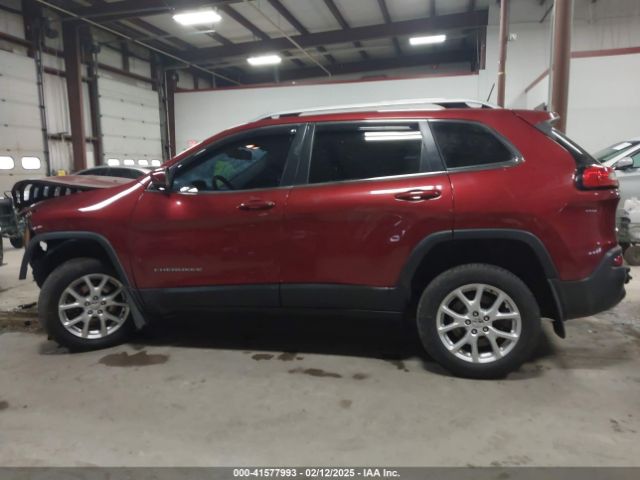 1C4PJMCS9HW546630 Jeep Cherokee Latitude 4x4