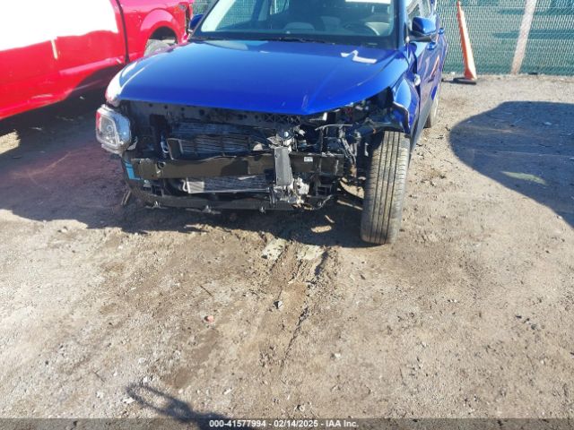 KMHRC8A31RU305739 Hyundai Venue Sel