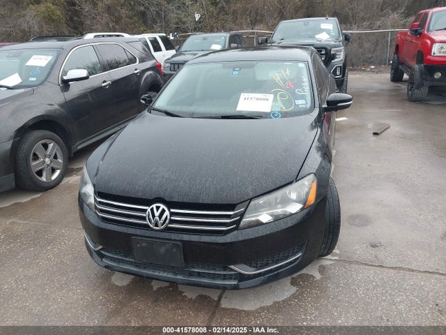Volkswagen Passat 1.8t Wolfsburg Edition 2015 1VWAT7A30FC061124 Image 11