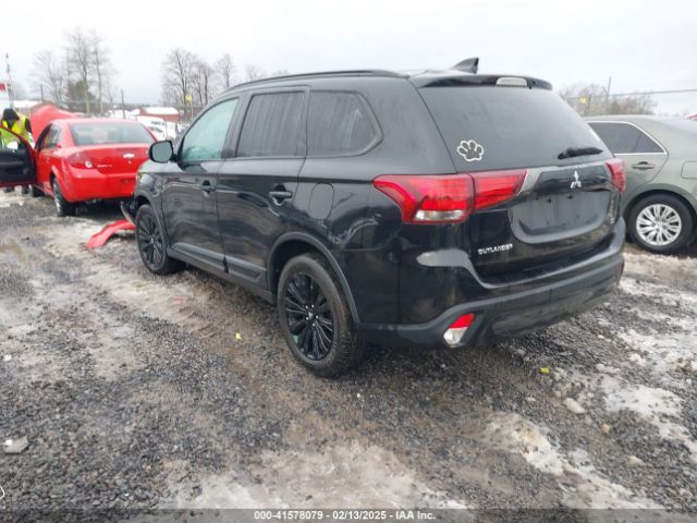 2020 MITSUBISHI OUTLANDER JA4AZ3A30LZ040982 Photo 2